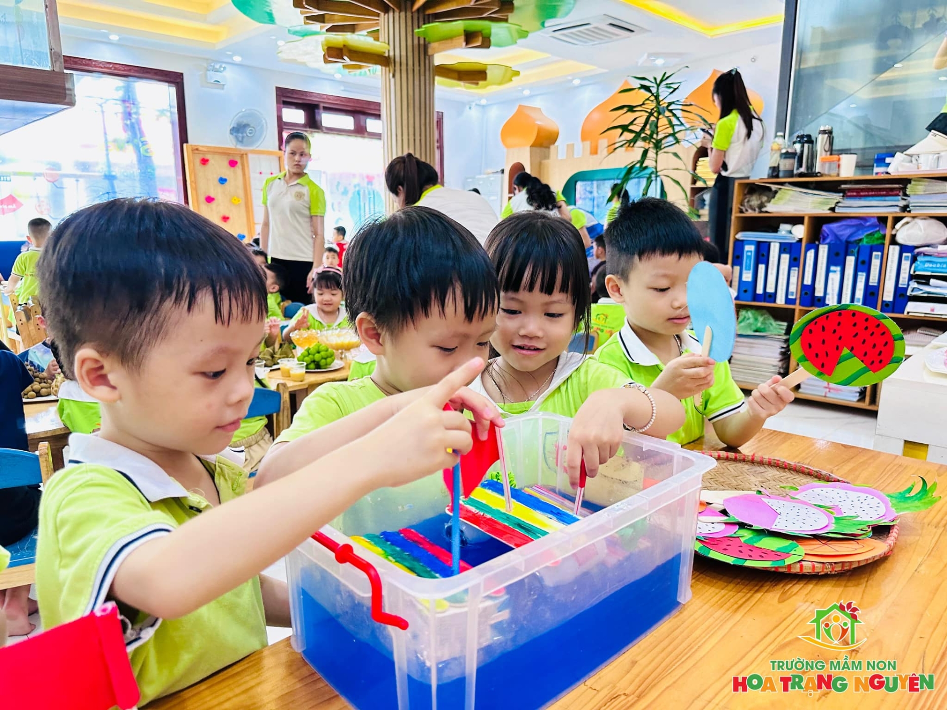 Sôi động, rộn ràng các hoạt động Tổng kết dự án